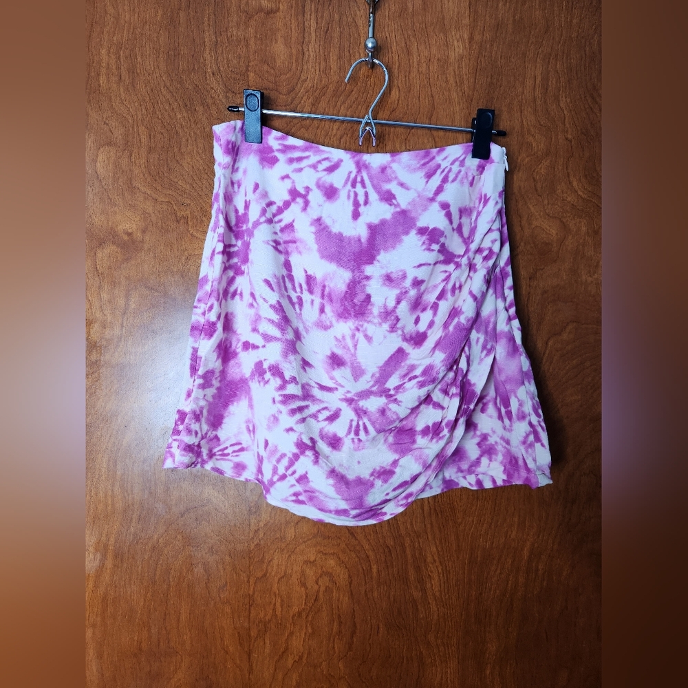 Zara Pink & White Tie Dye Short Skorts